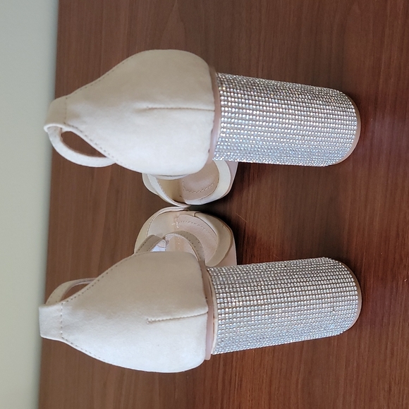 💙2xHP💙 Cathy Din Yamka-9 Nude Open-Toe Rhinestone Block Heels 10 - Picture 8 of 16
